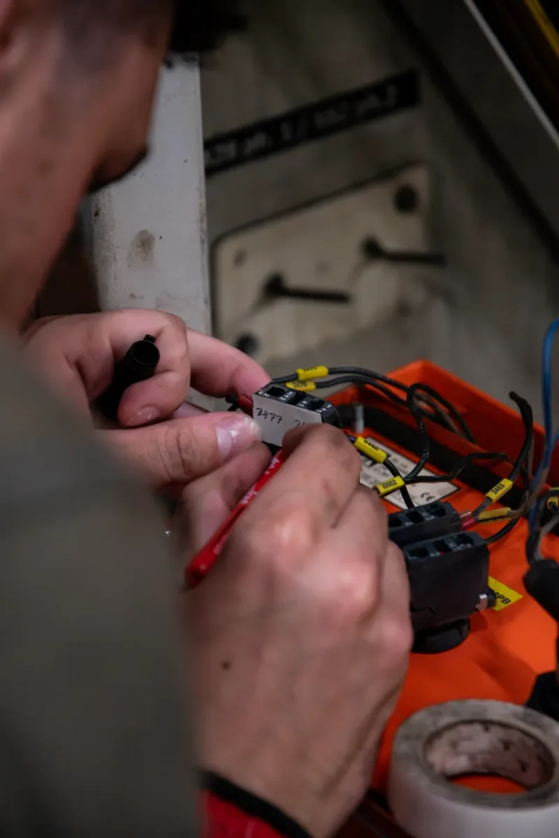 Professional machine disconnection