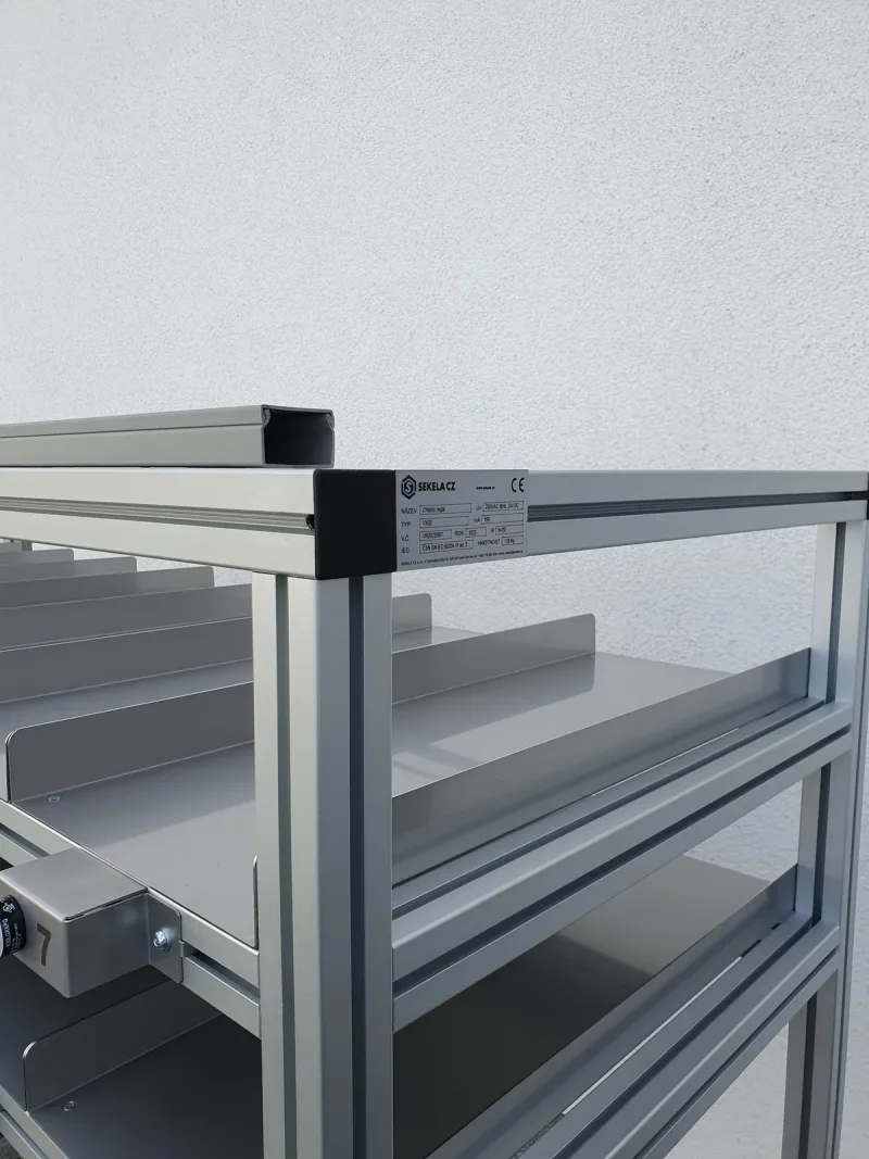 Cooling rack