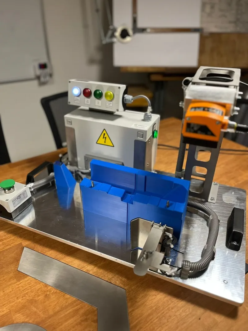 Assembly and Inspection Jig for QR Code Application